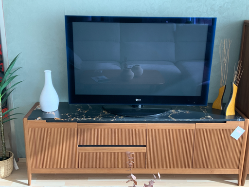 COMPOSICIÓN DE TV DE 190 CM TALLIN